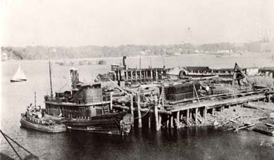 Landing dock for sand barges, 1920�s
