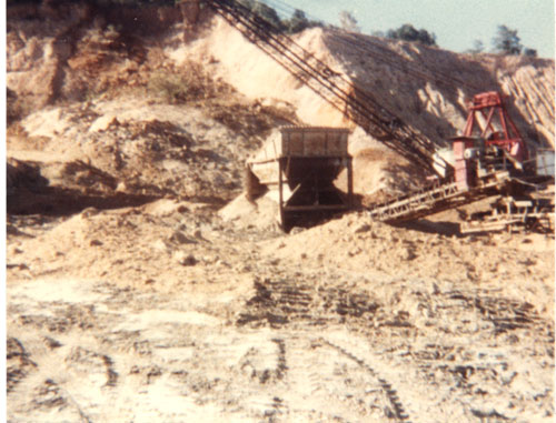 Another view of Colonial Sand Company cave-in and drag line being rescued, 1980