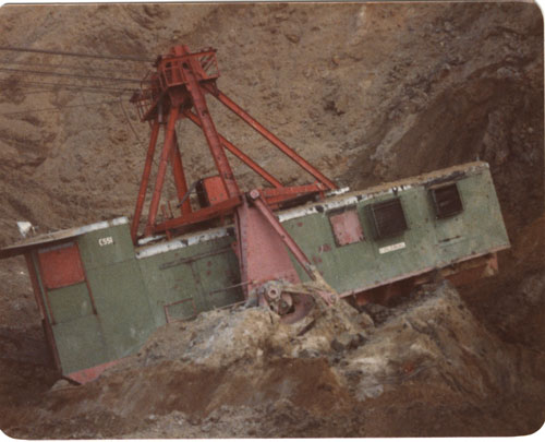 Dominic Kline (1st engineer), Al Salerno (2nd engineer) on drag line, 1980�s