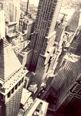 Photograph by Berenice Abbott, part of series �New York City in the Thirties�, from Federal Arts Project, showing rapid urbanization in the 1930�s